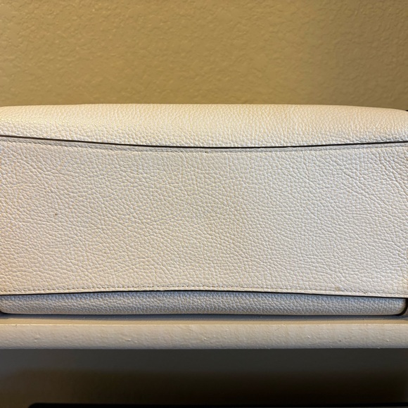 Coach White and Tan Leather Shoulder Bag